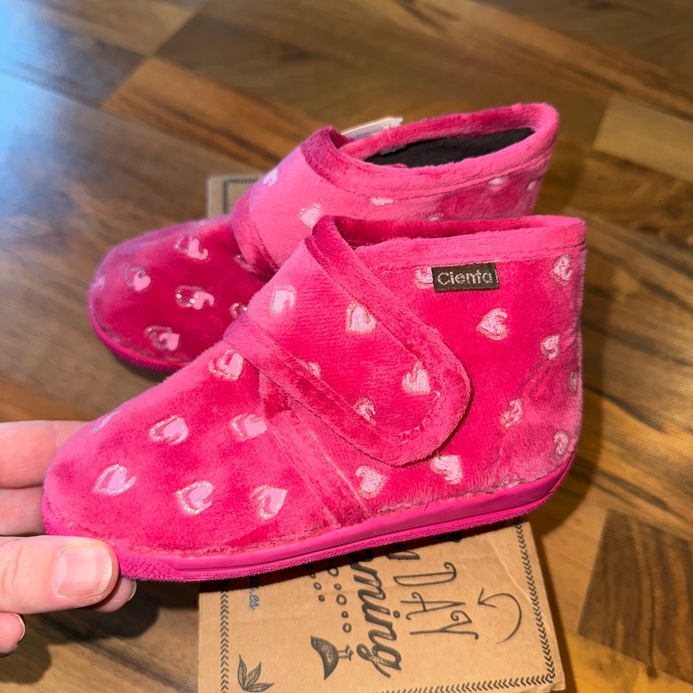 Cienta Kids Shoes slipper Toddler Fuchsia Heart Slippers Size 27 US 10 NEW warm‎